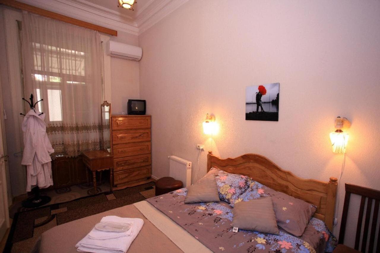 Dali's Royal Apartment Tbilisi Bagian luar foto