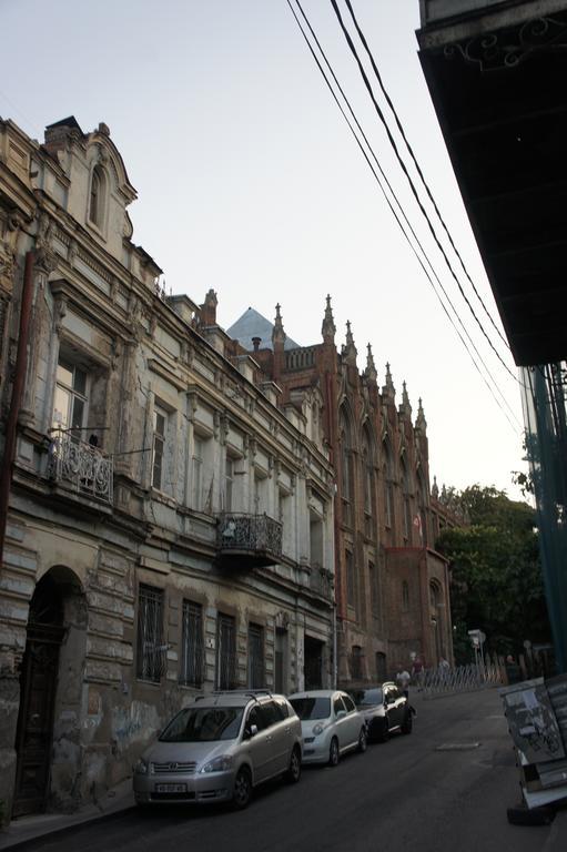 Dali's Royal Apartment Tbilisi Bagian luar foto